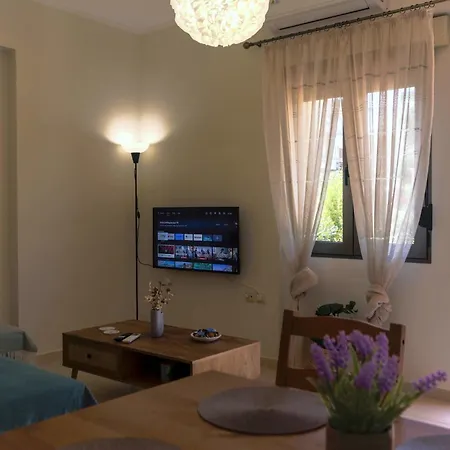 Apartment Laurels